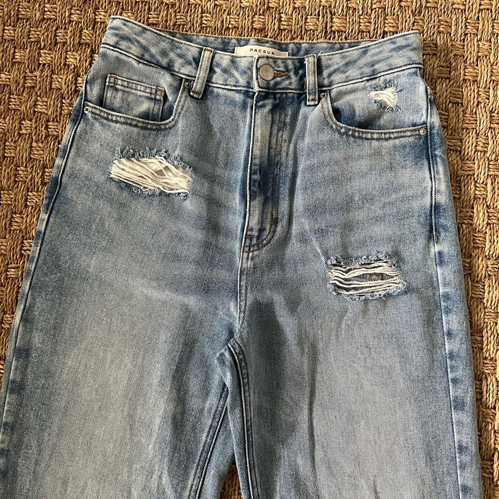 PacSun size 27 90s boyfriend distressed jeans